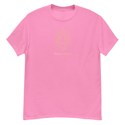 Pink t-shirt t-shirt with Artistic graphic of a gentle tiger with the text "Dreaming in Alignment," symbolizing the overcoming of fear, creative freedom, and spiritual harmony.